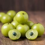 Fresh Indian Gooseberries (Amla)